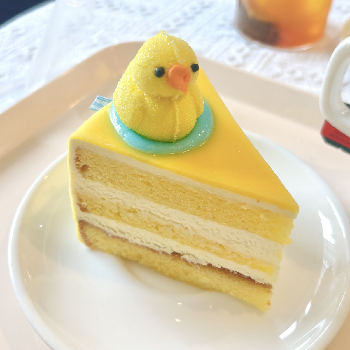 miushark_NT_D's tweet photo. まおちゃんとアヒルのケーキを食べました🐣🍰💕
お洋服も見たりしたんだけど好みが一緒すぎて楽しかった🥰
また遊ぼうね✨️ https://t.co/SoM9p3i6CJ