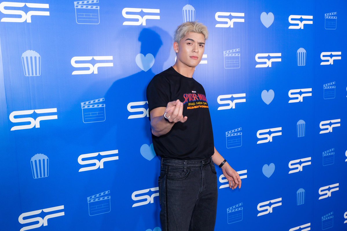 WeLoveSF's tweet photo. 🕷🕸 ไต่ความสนุกสุดประทับใจ🫶
กับ JOSS, GAWIN, GUINZLY
ในรอบพิเศษ #SFFriendsScreening 
Spider-Man: Brand New Day
ที่ SFW เซ็นทรัลเวิลด์ โรงภาพยนตร์ WORLD MAX CINEMA

📸ผู้โชคดีสามารถดาวน์โหลดภาพ GROUP PHOTO ได้ตั้งแต่วันนี้ - 12 ส.ค. 69
คลิกดาวน์โหลดภาพที่ 👉 https://t.co/52YpHhV6lA

นโยบายข้อมูลส่วนบุคคลเพื่อการประชาสัมพันธ์
ของบริษัท ฯ 👉 https://t.co/0r6bllYIvm

เงื่อนไขเป็นไปตามที่บริษัทฯ กำหนด

JGG FAM SPIDER MAN
#JossWayar #GawinCaskey #GUINZLY
#SFxJossGawinGuinzly
#SFxSpiderman
#ดูSpidermanที่SF
#SFgenCinema
#SFcinema 🍿❤