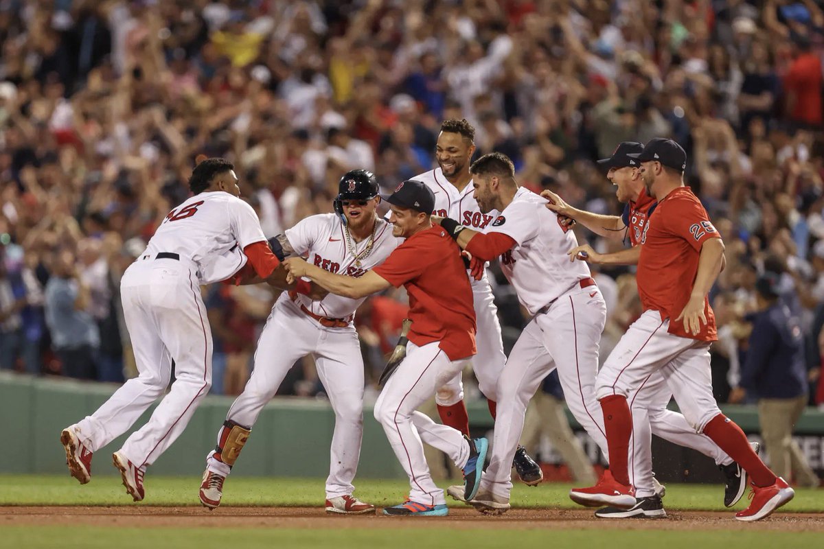 jaysonst's tweet photo. Red Sox first 30 wins: took 73 games

Red Sox last 30 wins: took 35 games 

Baseball seasons! They’re amazing journeys https://t.co/aBWbD4a7Gh