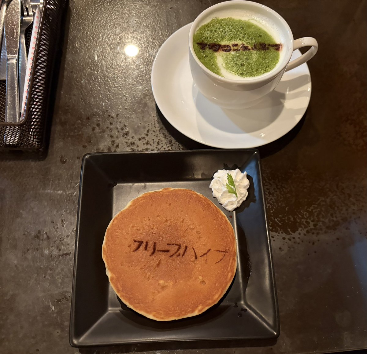 KIRBY548000's tweet photo. 念願の行ってみたかったロクロラ！
対バン迷ったけどこの夢のバンドにしました！ https://t.co/u5iIHywCgt
