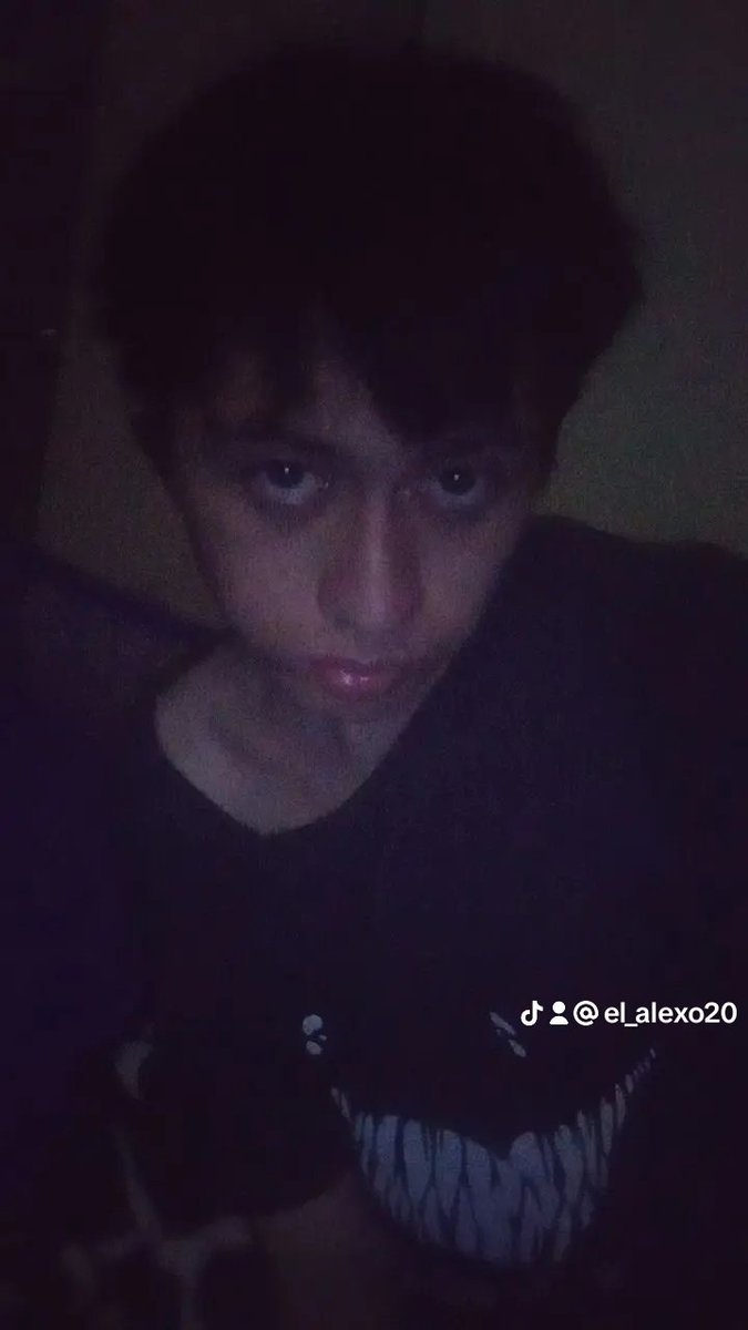 cheques758293's tweet photo. 20 añitos wuuu https://t.co/mI2qC6MiZI