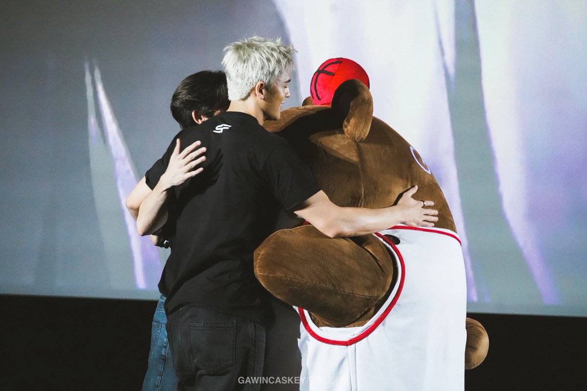GAWINCASKEY_FC's tweet photo. JGG Family hug 🫂🐻🐧💞

JGG FAM SPIDER MAN

#SFxJossGawinGuinzly
#GawinCaskey #JossGawin #GUINZLY https://t.co/PLERC8Cpnq