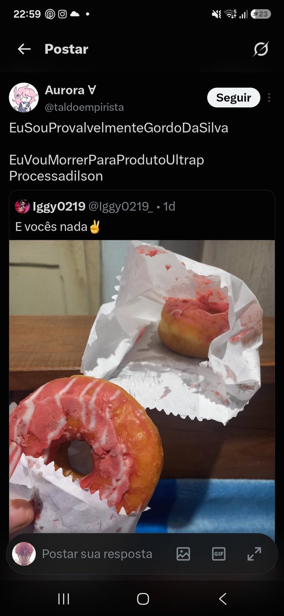 Akioooz's tweet photo. Pqp como que existe tanta gente amargurada???
(Não dei rt pq não quero passar dor de cabeça respondendo esse ser demoníaco) https://t.co/N86FAdIIQB