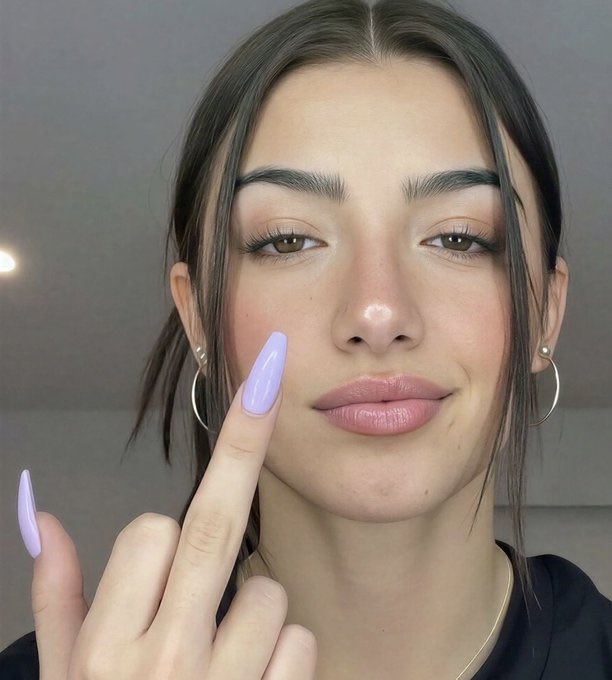 GREEDYAIRA's tweet photo. it’s fun 2 be horny n evil. shapeshifting into whoever it takes to 𝐟𝐮𝐜𝐤 your life up. 💓
#cf #scamkink #brat #findom #nsfwtwtًً #nsfwtwtًً #2dfd #scamass #catfish #findomme #collegegirl #scamkink #flr https://t.co/ZxDAoBYsEr