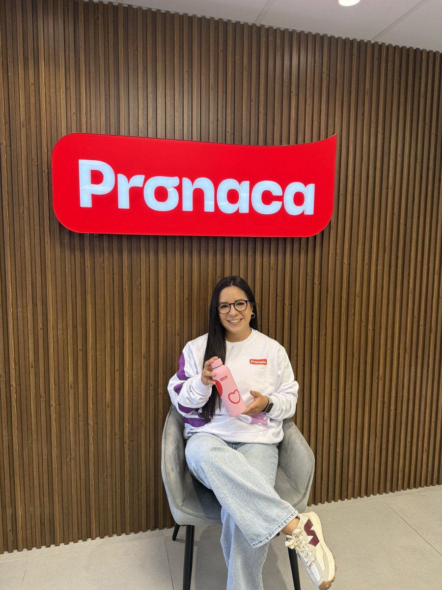 MichelleTefy2's tweet photo. Nuevo reto desbloqueado. ✅

Desde hoy soy parte de #EmbajadoresPronaca. 💚

Si llegaron hasta aquí, prepárense porque les voy a compartir un poco de mi día a día, proyectos, eventos y todo lo que pasa detrás de cámaras.
#NuestraFamiliaPronaca https://t.co/lfqrJr0FBT