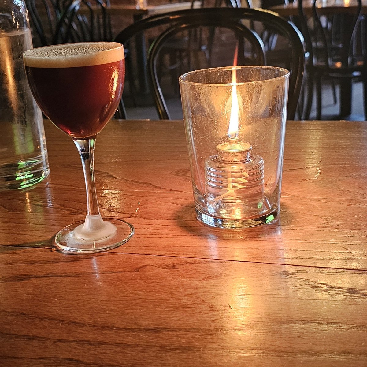 wayne_durr's tweet photo. Romantic candle light martini for one https://t.co/rCv2K0YTIg