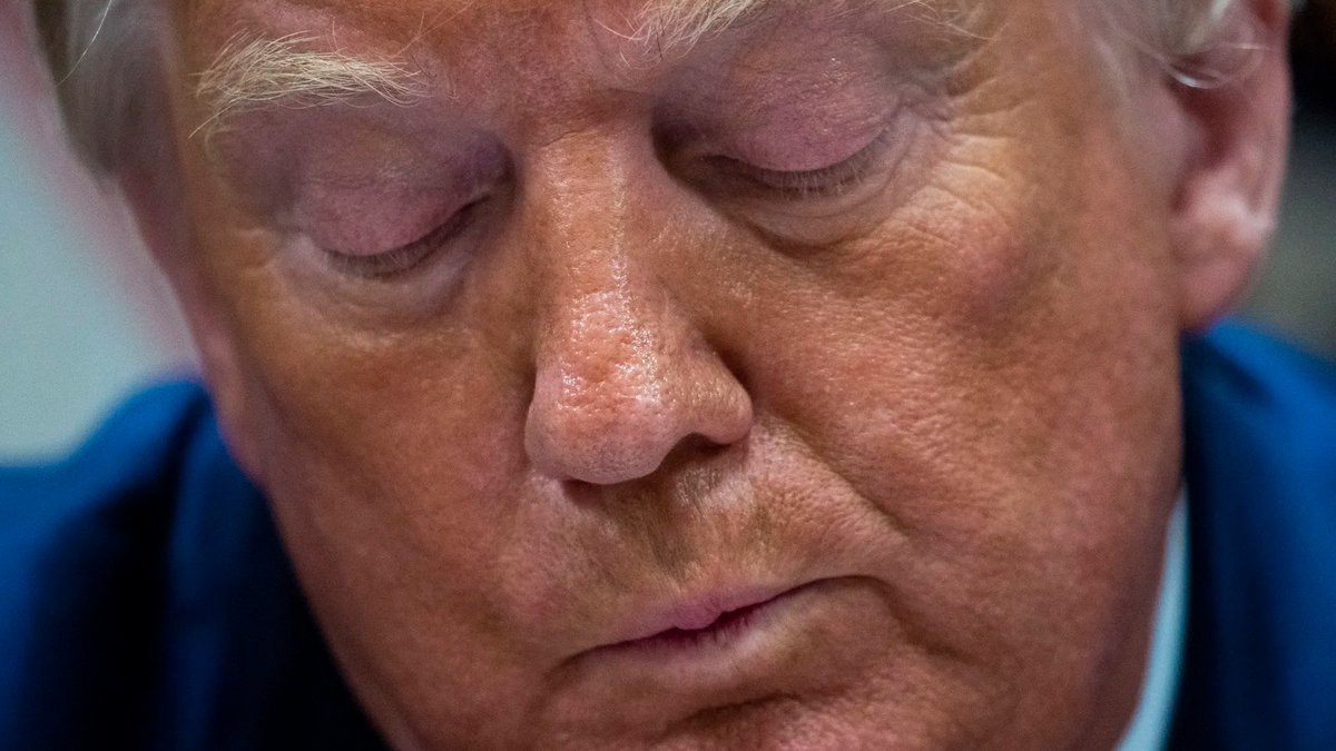 anyonewantchips's tweet photo. You’d think that the Republican Party giving a tax cheat absolute free reign to cheat on his taxes after Capital One closed hundreds of his accounts for money laundering - would be a bigger deal. https://t.co/41vPtxU7v4