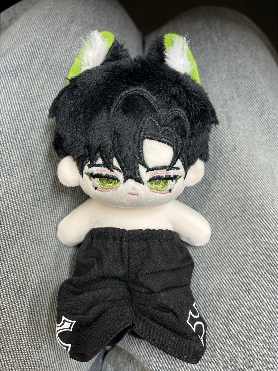 umb_day's tweet photo. 비하인드컷🤣 https://t.co/v1LDi11pJV