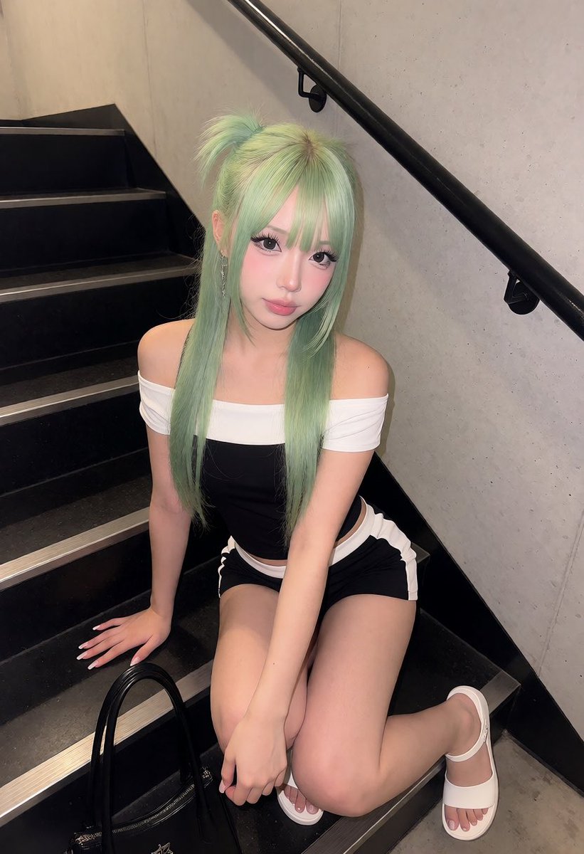 wasabifae's tweet photo. oops ~ I’ve fallen again :3 https://t.co/iCPxifivZ9
