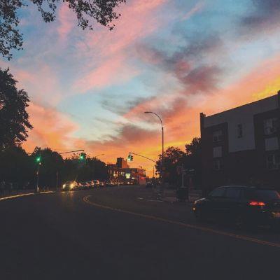 SadioBALDE4's tweet photo. quantum computing reshapes industries with smart devices and self-driving cars. It enhances innovation. It paves the way for sustainable solutions. Staying ahead in this digital era relies on embracing such advancements. 🌞 https://t.co/MmMY6Z1klf