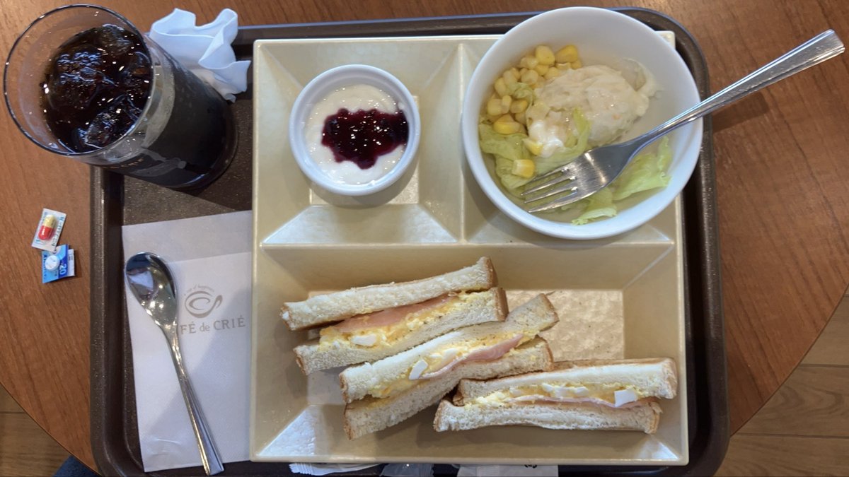 junbousui's tweet photo. 恒例検査後のCAFÉ de CRIÉモーニング https://t.co/6R6cbDzT84