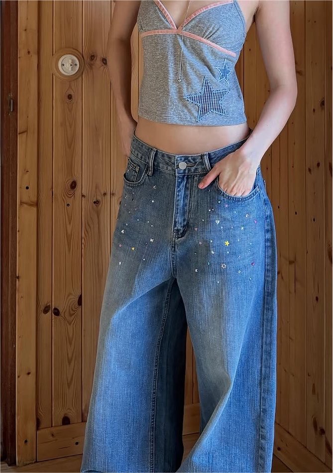 nchdaq's tweet photo. ให้คะแนน Glitter jeans - onniroom 10/10 ไม่รู้จะหักตรงไหน🥸⭐️🩵 เนื้อผ้ายีนส์นุ่มกำลังดี ทรงสวย เอวสูง ใส่ละขายาวแบบขี้โกงม้าก งานกลิ้ตเตอร์คือทำถึง สีน่ารัก เข้าใจเรื่องละทำไม soldout บ่อย💘 https://t.co/GxZGwuHRtl