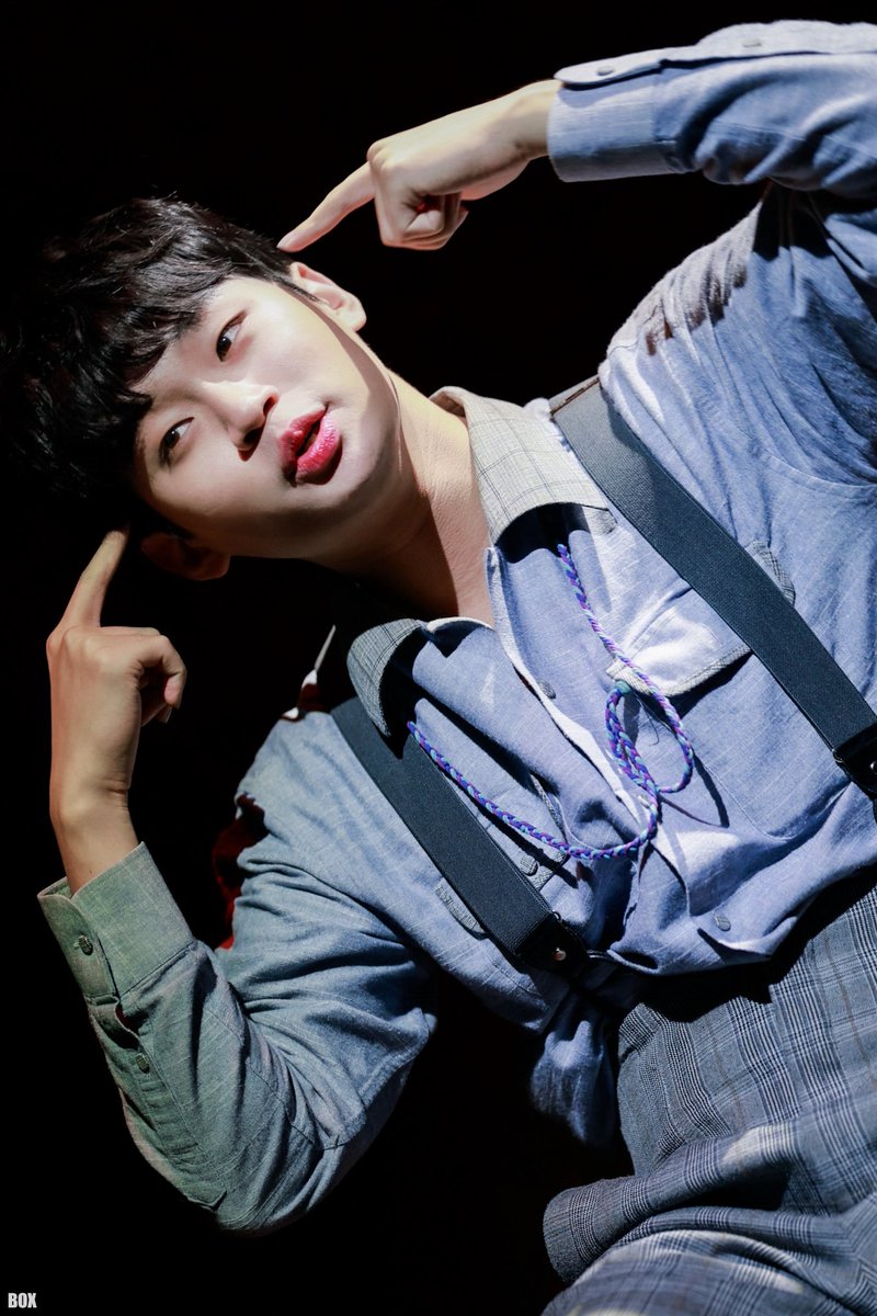 box_for_e's tweet photo. 260805 블랙메리포핀스 - 스페셜 커튼콜

🎵 메리를 기억해

요나스 엥겔스 #정지우 배우 https://t.co/yuYaBTmLfO