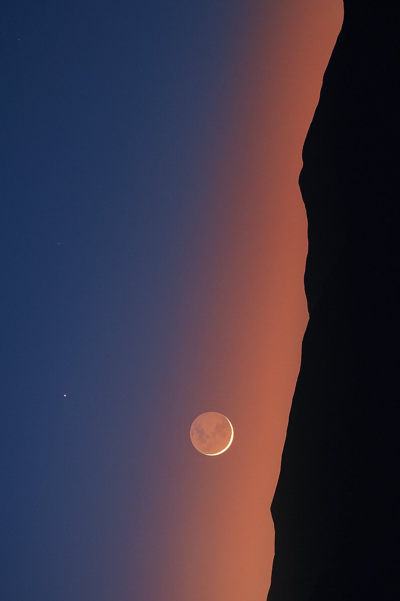 moonloverxjpg's tweet photo. Luna y Venus https://t.co/Rp5iHFqGmQ