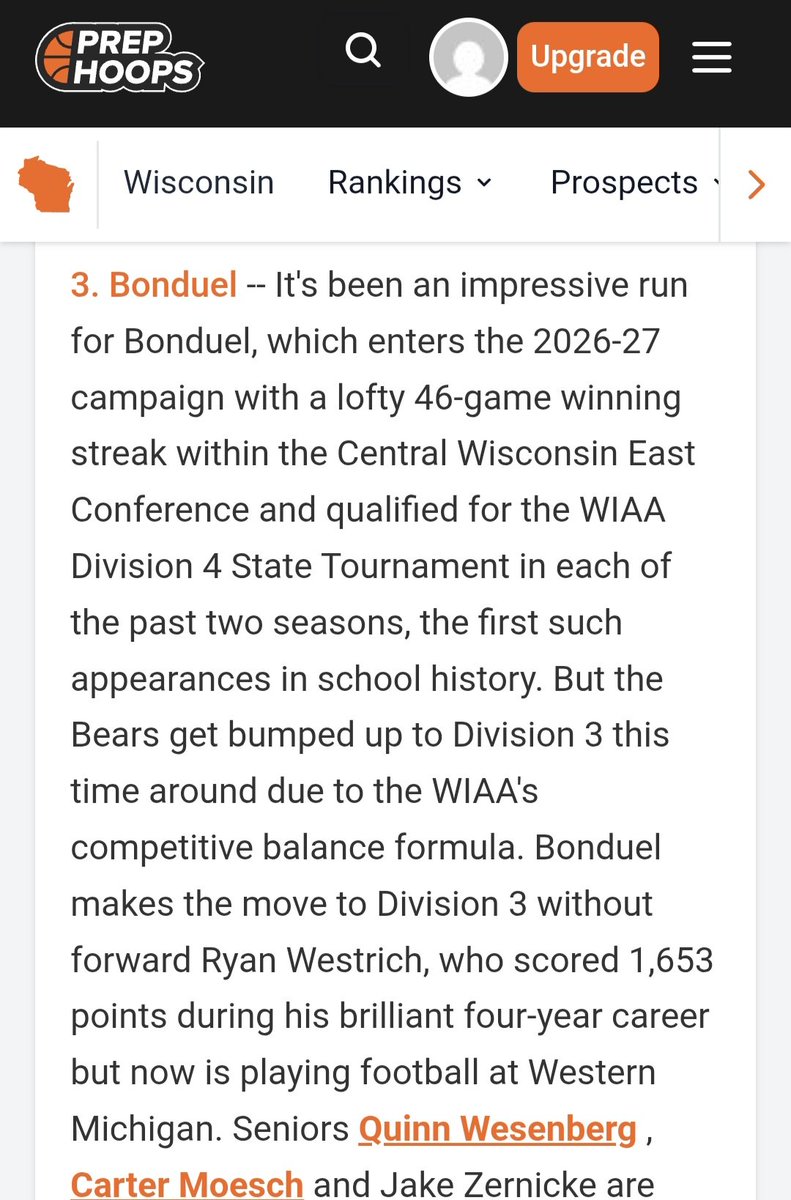 jdwesenberg's tweet photo. It is football season in WI, but the early sectional poll has the Bears coming in 3rd. Senior year for @qdwesenberg under way!! https://t.co/hHAZBNJcLV