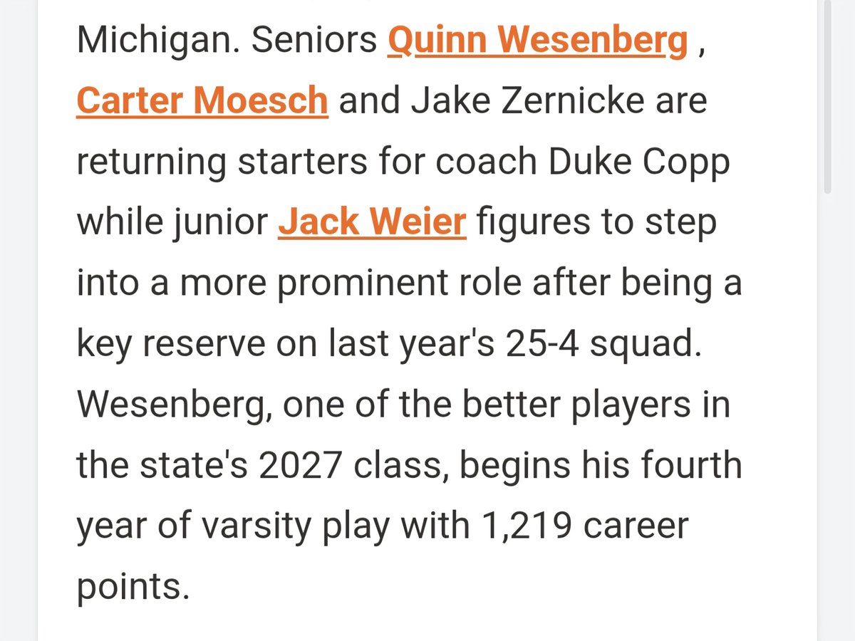 jdwesenberg's tweet photo. It is football season in WI, but the early sectional poll has the Bears coming in 3rd. Senior year for @qdwesenberg under way!! https://t.co/hHAZBNJcLV