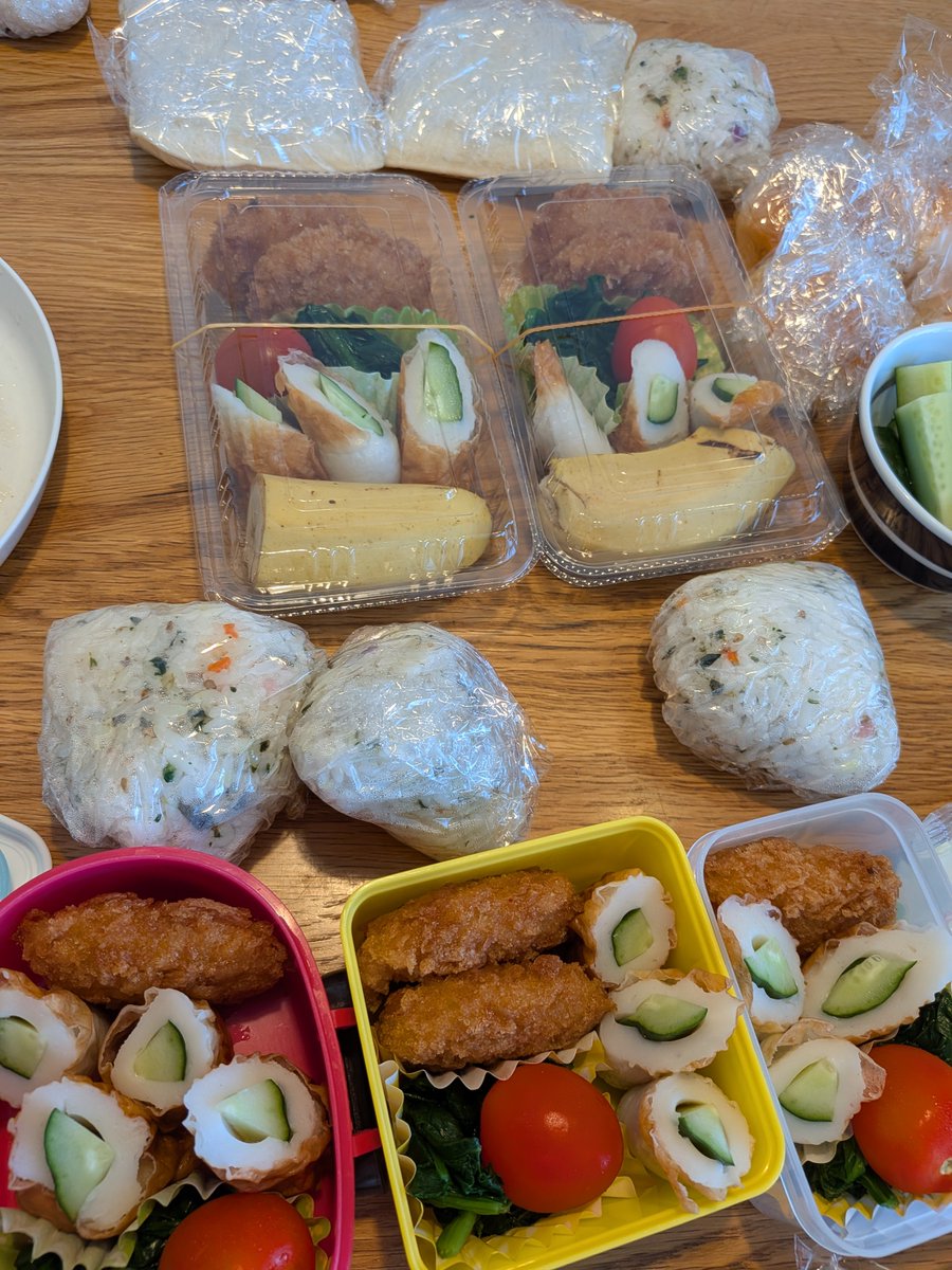rika_taka's tweet photo. 今日から姉兄は2泊で離島キャンプ。
無事に船が出ますように。
姉の学年はキャンプ慣れしてるキャンプ友がたくさんで、朝からすでに楽しそうだった！ https://t.co/M6V0xr2teR