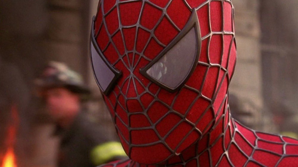 midmcu's tweet photo. @ThomasR44676444 @ChocoExplsn It’s literally the same thickness as the rami lense u fucking idiot

Jesus take a lap https://t.co/yHNMDlMhKv
