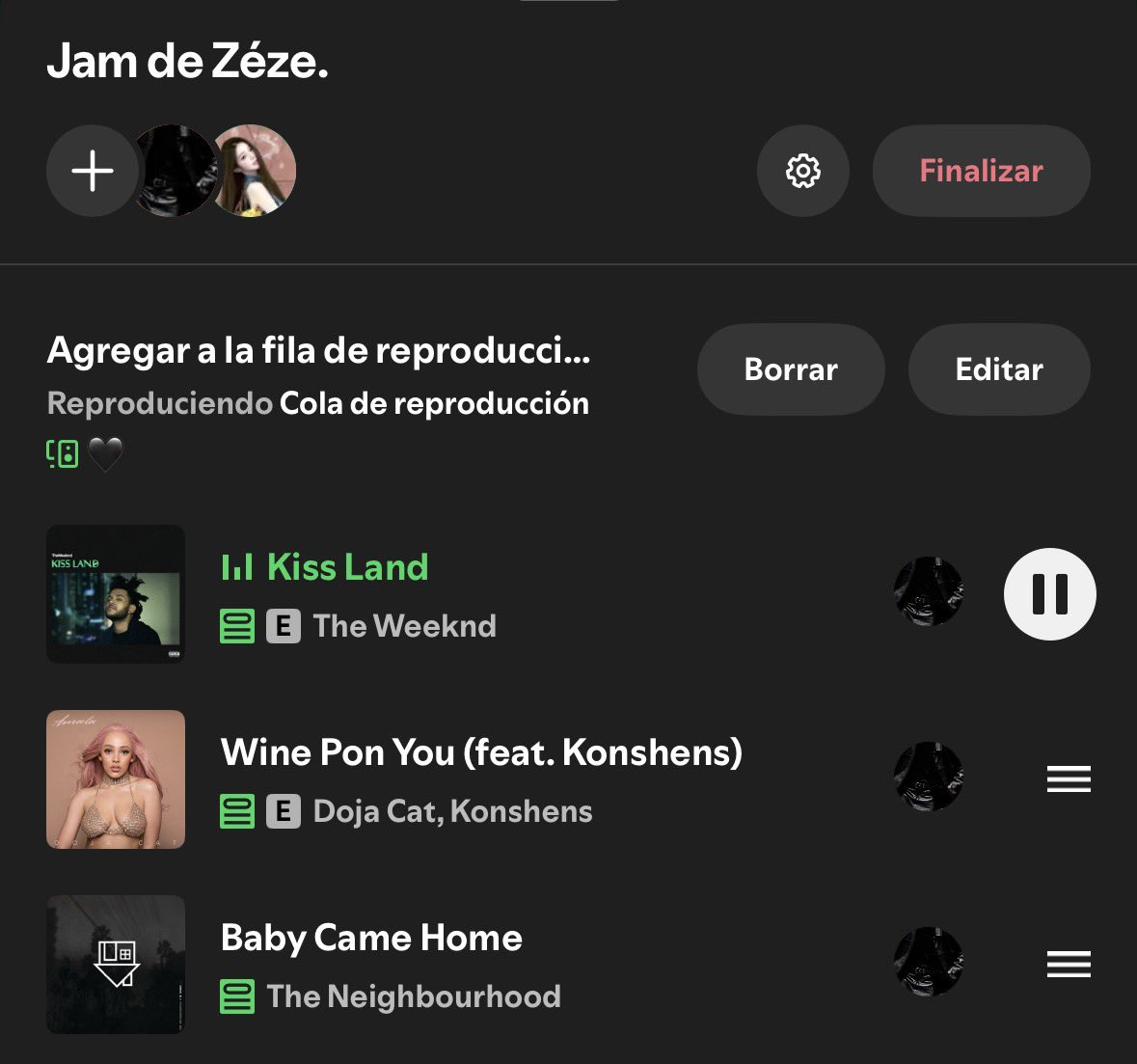 CalizRoto's tweet photo. Yo e Ily escuchando música. https://t.co/76v8idzNWz