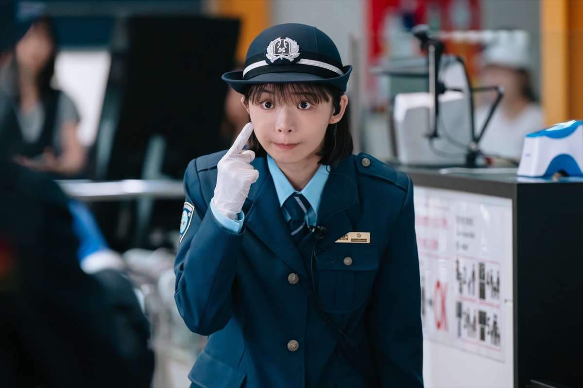 tv_life's tweet photo. 趣里主演『大空港～GATE24～』第3話あらすじ＆場面写真公開
厚切りジェイソンがゲスト出演
峰島あゆみPのコメントも

🔻記事＆写真はこちら
https://t.co/cMzxbCMdll 

#大空港 https://t.co/OEIQsnsLHN
