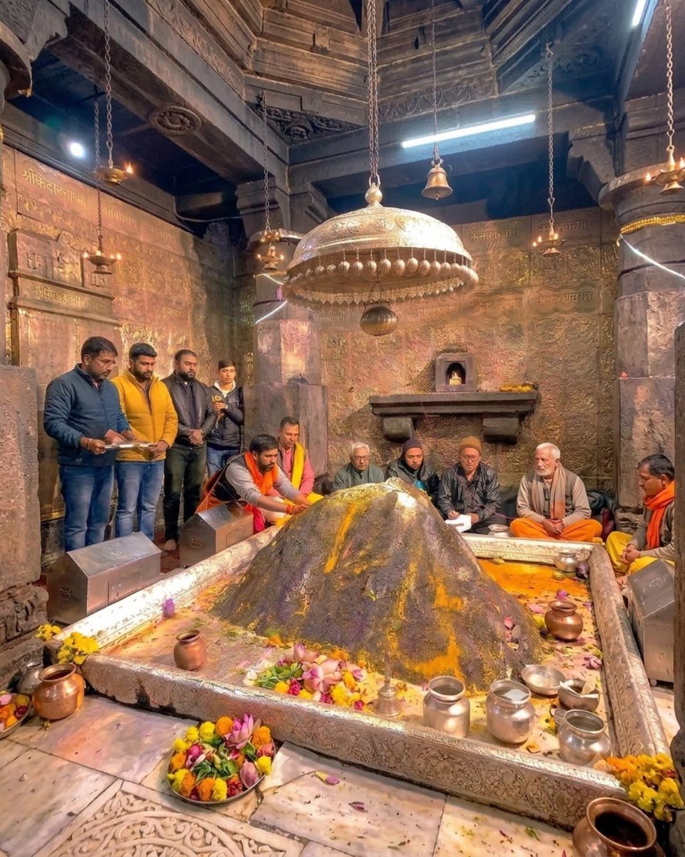 XGuruManoj's tweet photo. श्री केदारनाथ ज्योतिर्लिंग दिव्य दर्शन 🙏🌸 https://t.co/Kj0rIAVMjZ