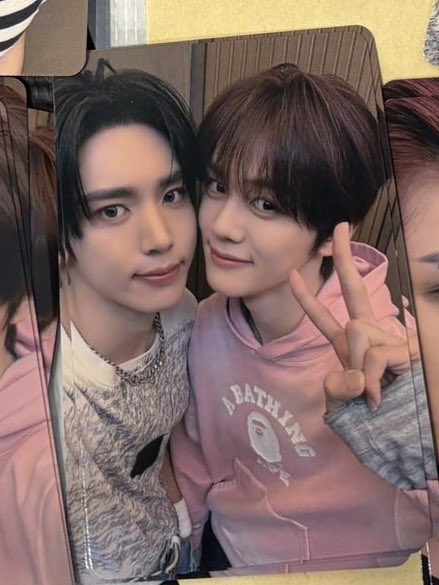 justkyosoo's tweet photo. 귭청 유닛포카 떴다 😭😭💓
묘하게 안정감 있어서 엄청 좋아............. https://t.co/i2WwXEsKOy