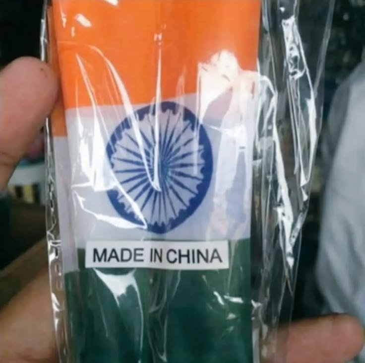 _jiddu's tweet photo. This is Indian Flag in India under BJP Government. 
Made in China 👍 https://t.co/oui8EQcknA