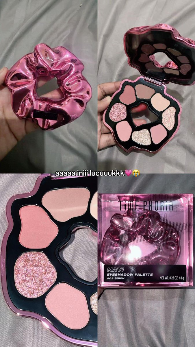 ftyuirrtur's tweet photo. Awalnya kira ini ikat rambut scrunchie metallic, pas dibuka ternyata eyeshadow palette dong?! 😭 Sumpah unik banget desainnya, shimmery &amp; warna-warnanya wearable buat daily/cool tone makeup. https://t.co/39X19lKa0n