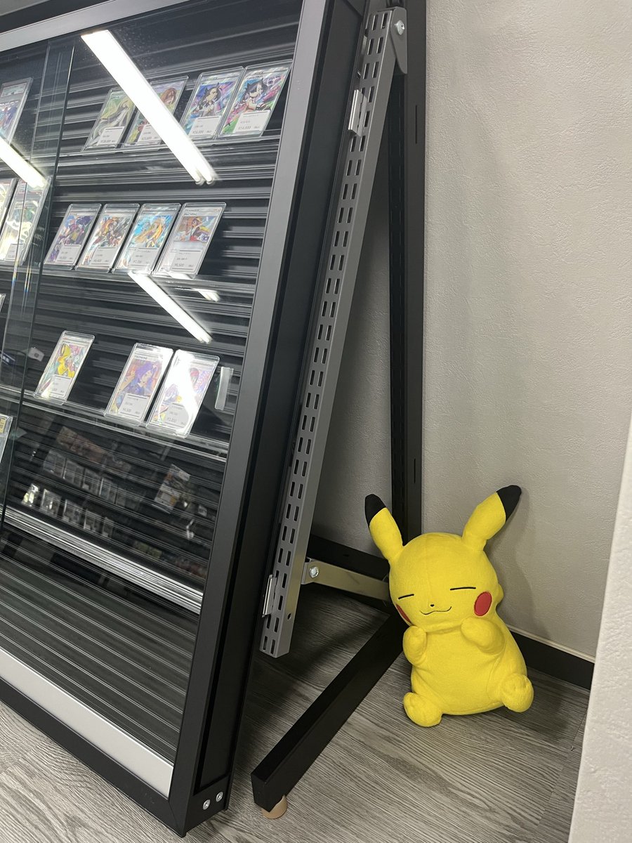 Pokeca_Dash's tweet photo. 本日も12時より開店いたします。
是非遊びに来てください！ https://t.co/N7xuCCub13