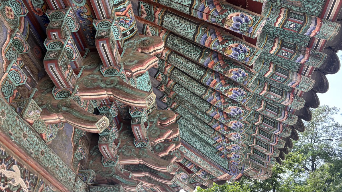 kulak76's tweet photo. Got home from Korea over a week ago and still looking back and the pictures and reflecting on an amazing trip. The tranquility of the Bulguksa Buddhist Temple in Gyeongju was among the highlights. 🇰🇷🫶 https://t.co/nmPzaNVIuJ