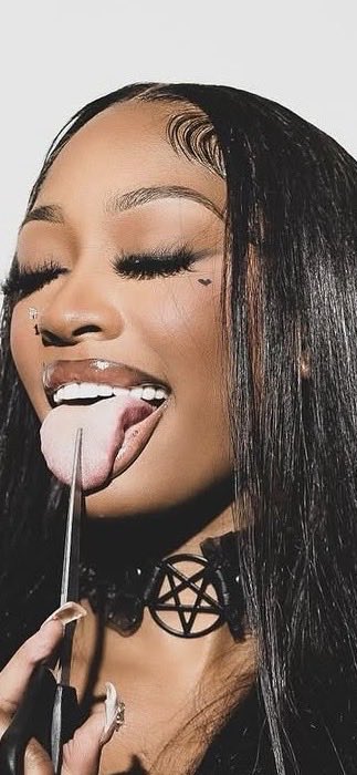 terrencebennent's tweet photo. #faceporn #nutty😫 https://t.co/Lyk7I7lz8r