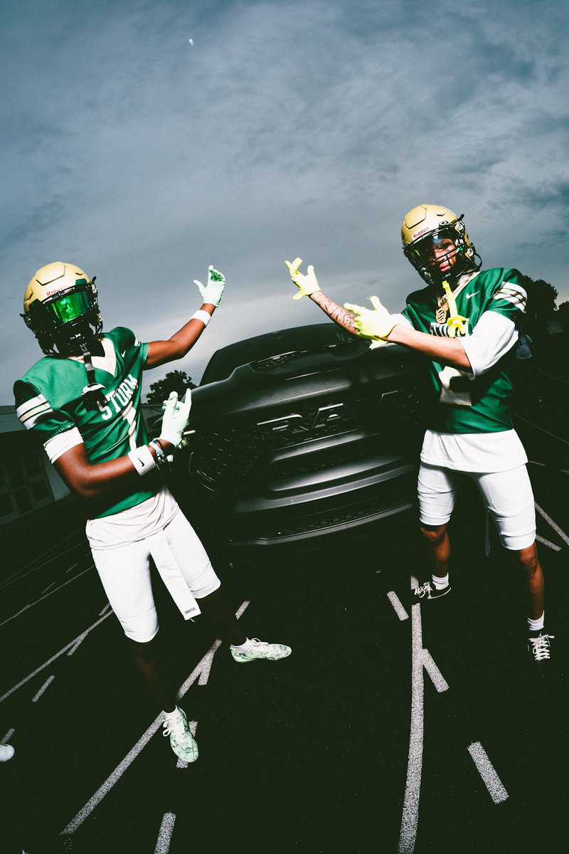 ElijahNelson23's tweet photo. I had 2 change fa the better @polk_way @H2_Recruiting @chambofootball @RealNews102 @RivalsHS @247recruiting @PrepRedzoneFL @prepsrecruit https://t.co/8jCzLxqjkm
