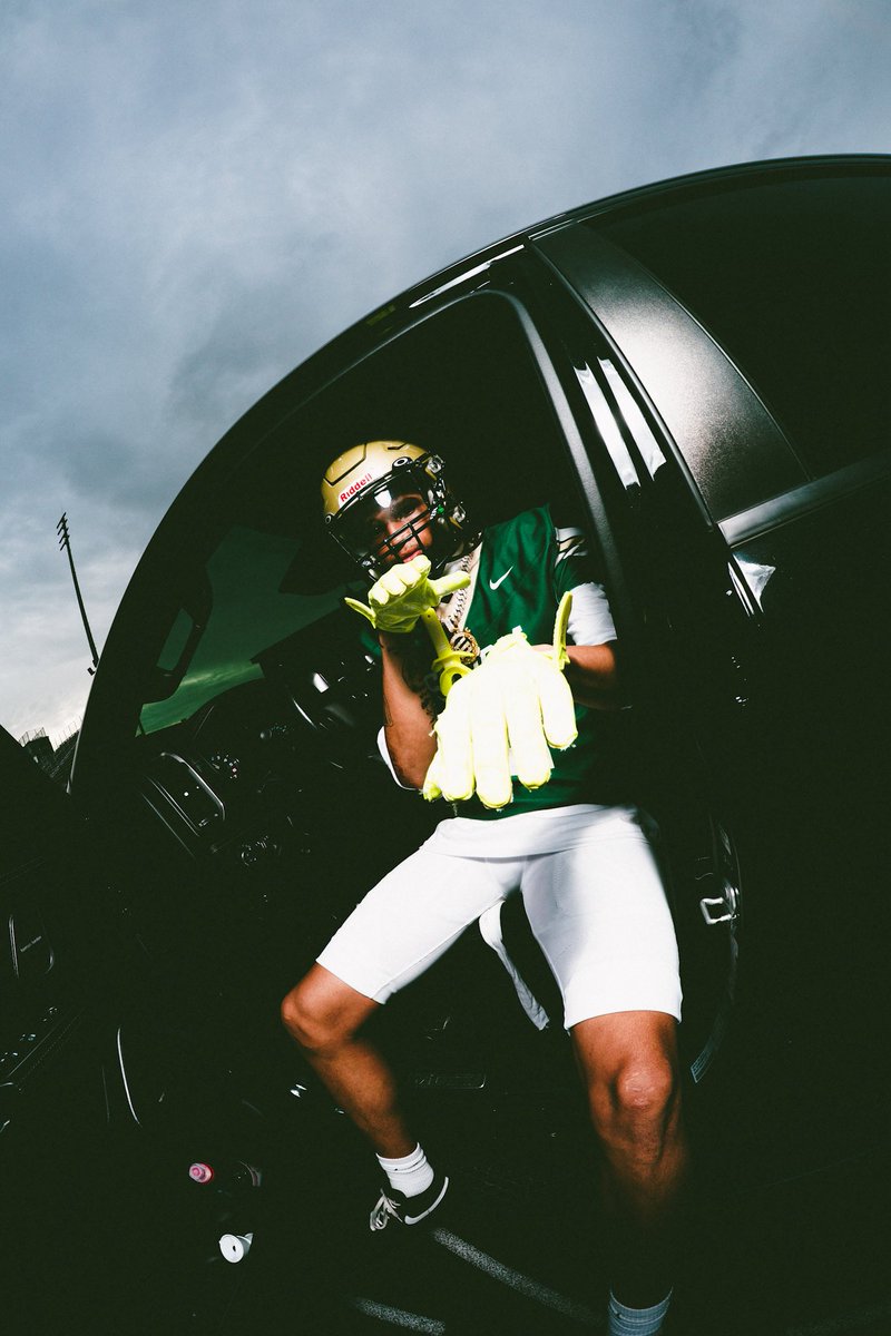 ElijahNelson23's tweet photo. I had 2 change fa the better @polk_way @H2_Recruiting @chambofootball @RealNews102 @RivalsHS @247recruiting @PrepRedzoneFL @prepsrecruit https://t.co/8jCzLxqjkm