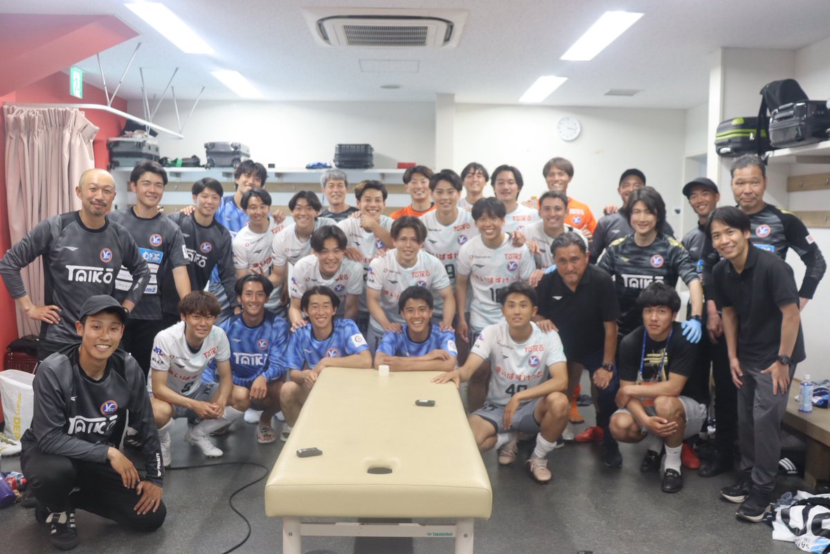 yscc1986's tweet photo. 🔵三枝寛和監督トップチーム監督辞任のお知らせ🟠

Y.S.C.C.は、8月4日付で、トップチーム 三枝寛和監督が協議の上に辞任したことを、お知らせいたします。

詳細は下記リンクよりご確認ください。
https://t.co/sCJYveRHBU

 #yscc https://t.co/hDfnrZBPT1