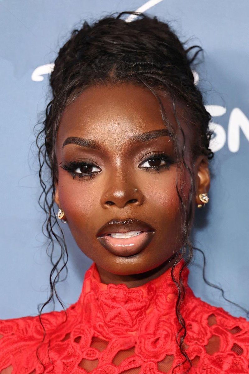 popbackupp's tweet photo. olandria carthen at variety power of young hollywood https://t.co/THI9fSpYZV