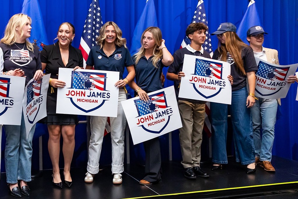 JohnJamesMI's tweet photo. ⁨📷⁩ ⁨To the young people of Michigan: You were created in the image of God and built for a purpose. 

Freedom, NOT socialism, is your birthright. Michigan is made for more, and so are you!🇺🇸⁩ https://t.co/NFxoO1ubpD
