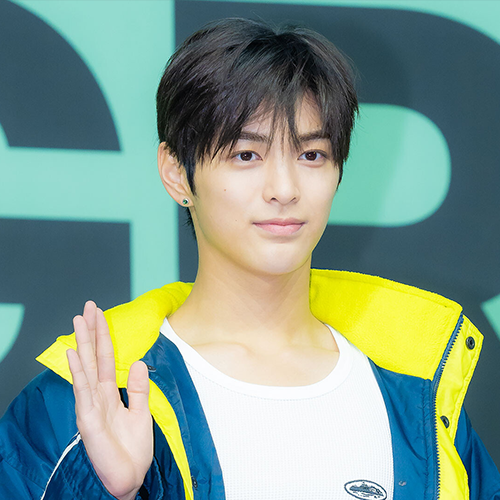 danmee17's tweet photo. 【調査開始】8月6日は「ハンサムの日」！世界が認めたK-POPイケメン決定戦【候補18人】

投票はこちら↓ (8月20日11時〆切)
🔗 https://t.co/lkOMz8AaaK 

●候補
#BTSV 
#CHAEUNWOO 
#WONBIN 
#MINGYU 
#ZHANGHAO 
#BEOMGYU 
#KEONHO 
#SAN 
　：
他10人

#BTS #ENHYPEN #StrayKids #ASTRO #RIIZE #SEVENTEEN #AND2BLE #TXT #THEBOYZ #CORTIS #NCT #ATEEZ #KPOP #Danmee投票