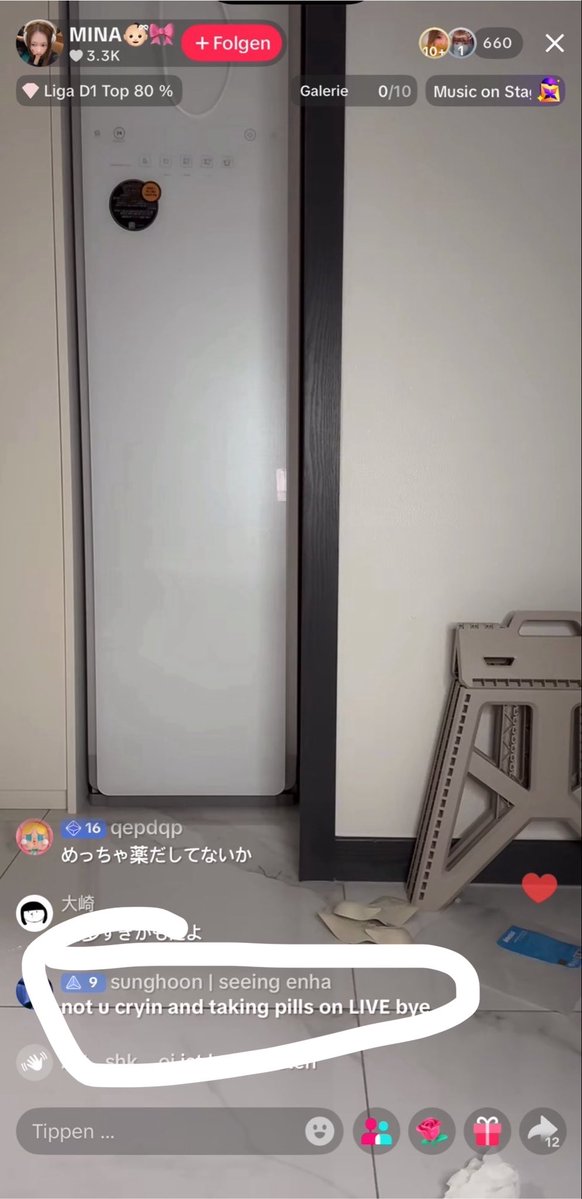 Emilynipples's tweet photo. 日本Mina自杀视频完整过程流出！
看完整视频地址：https://t.co/LgxmfQppnu
狼友投稿交流群：https://t.co/Z6ItCbWKxM 
#真实黑料投稿 #前女友爆料 #酒店偷拍视频 #路人实拍投稿 #情侣分手黑料 #绿帽淫妻 #明星偷拍 #みな #ミナ #MINA https://t.co/DLCTqoirrH