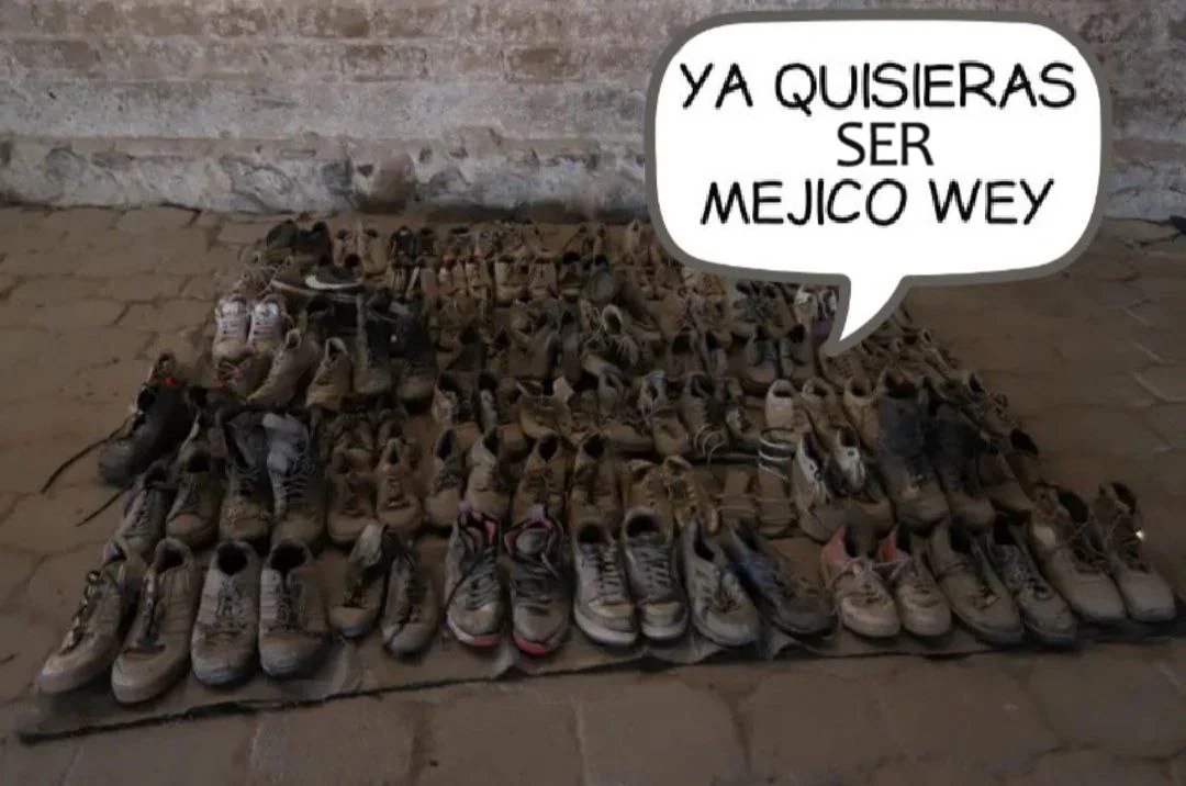 Damianperlan's tweet photo. @homionlan Esto es una tienda de zapatos? https://t.co/noHM6NZ5Ey