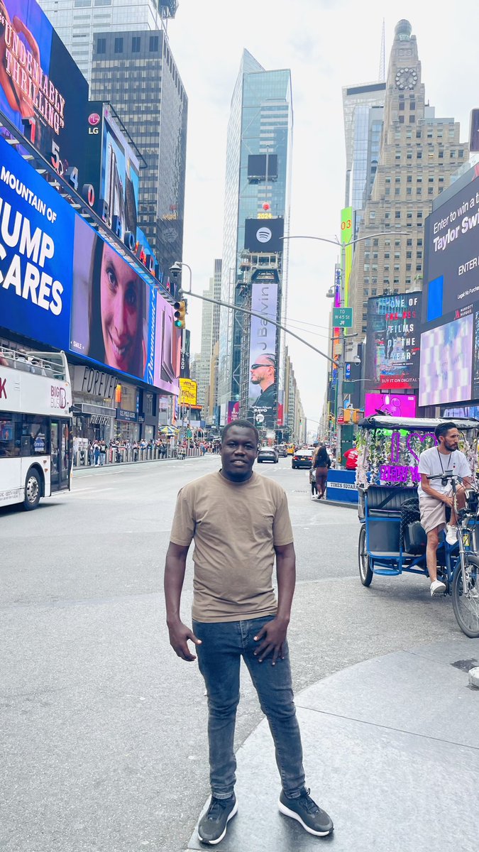 ben_emoi's tweet photo. New York all day! https://t.co/jBZYIGxc7Q