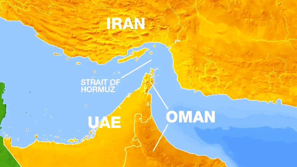 IranObserver_ir's tweet photo. ⚡️🚨 NEWS IN SHORT | Previous Hours

1. U.S. Treasury lifts Iran-related sanctions.
2. Israeli soldiers killed and others injured in a booby-trapped building explosion in southern Lebanon.
3. Iran says the Hormuz deal with Oman does not mean the Strait of Hormuz will reopen. ⬇️ https://t.co/ByT3Dy4LN6