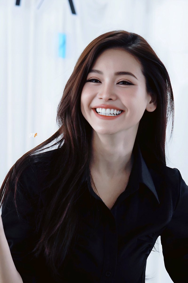 mydearser's tweet photo. ขอให้วันนี้เป็นวันที่เต็มไปด้วยกำลังใจ ได้รับความรัก และสัมผัสถึงความอบอุ่นจากผู้คนรอบตัว

ENGFA OUR HEART06
#อิงฟ้ามหาชน #อิงฟ้าวราหะ 
#EngfaWaraha @EWaraha https://t.co/r57YEfjUcl