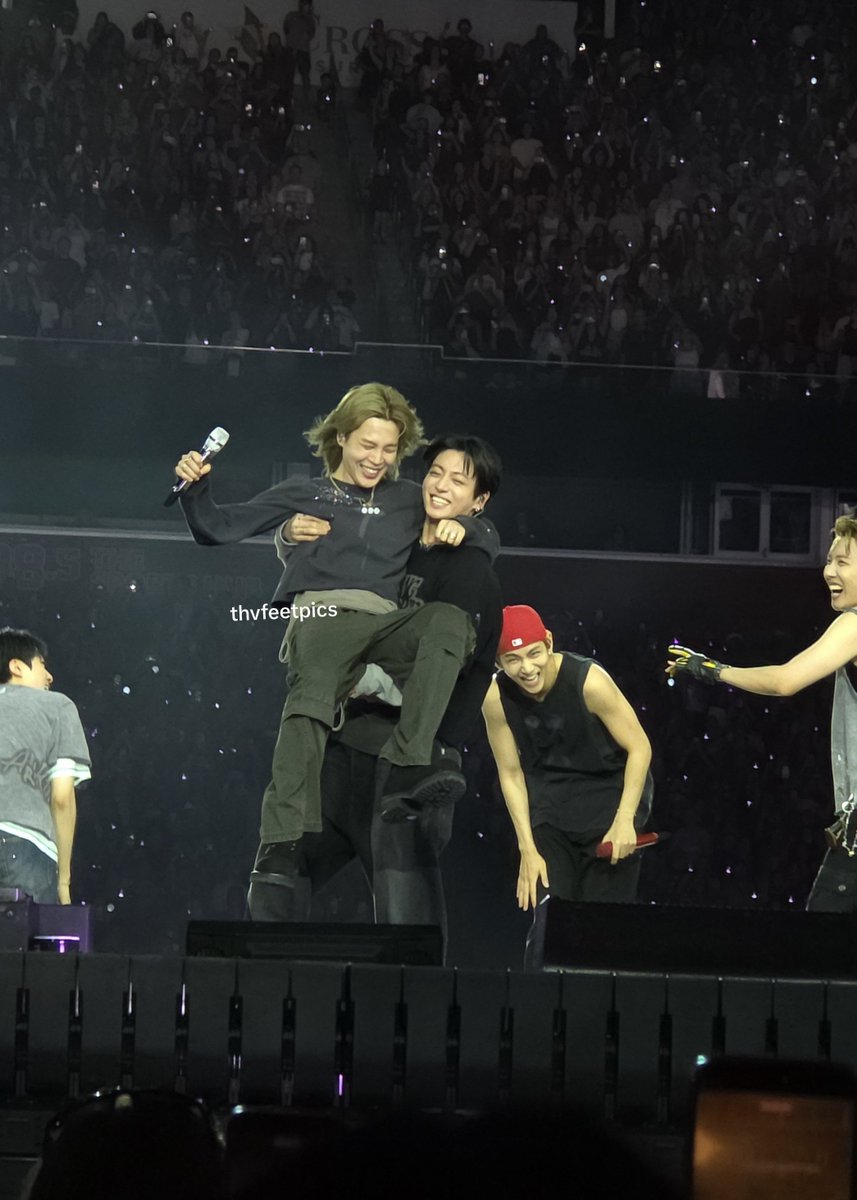 vjungist's tweet photo. at the end of the day this is really what it’s all about https://t.co/Ts5yflSXxw