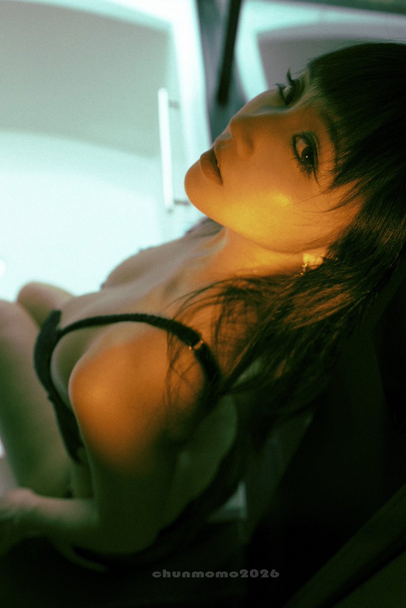 chunmomo0127's tweet photo. 《阳》

模特：@lanArashi1 
摄影：我 https://t.co/BHUBg8rGPA