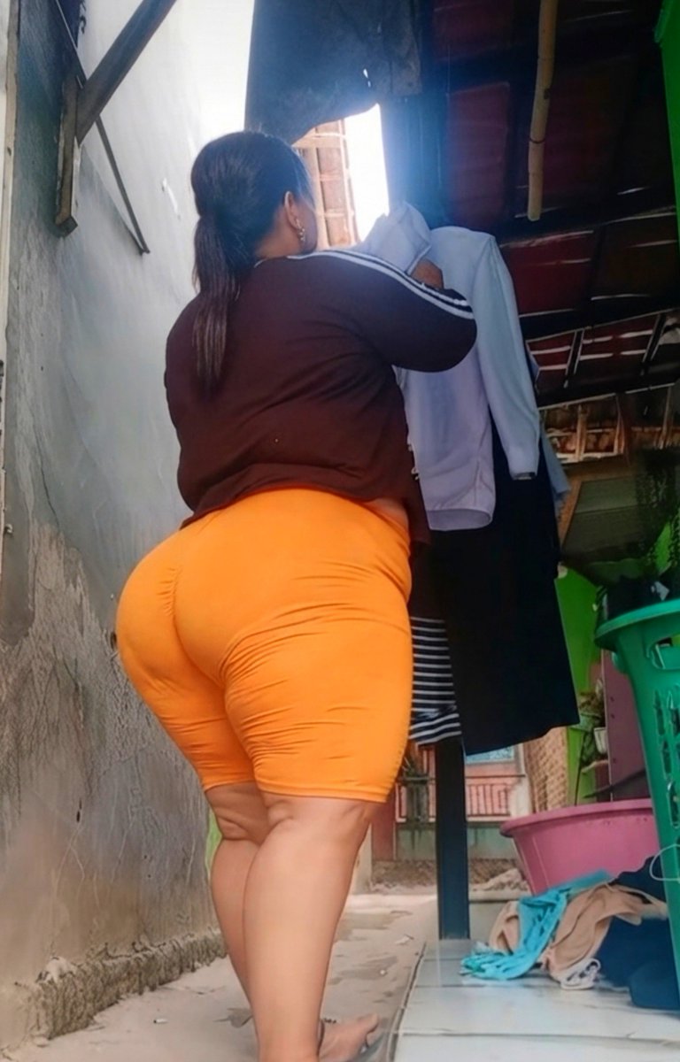 IbukuBhnBacol's tweet photo. Gede Bgt Anjir Kalo Di Doggy Nyaring Bgt Ni Plok Plok Nya Uhh GK Kuat Bu Liat Pantatnya😫🥵💦💦💦 https://t.co/vu71g2TNPn