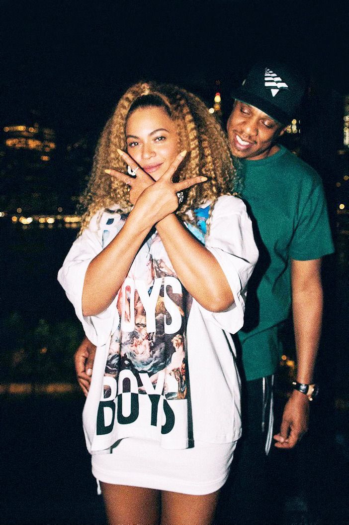 CELIAYONCE's tweet photo. Talkin' reckless on the set, they only hate us on the 'net (You know you love us, haha) https://t.co/IaIkexLoIq