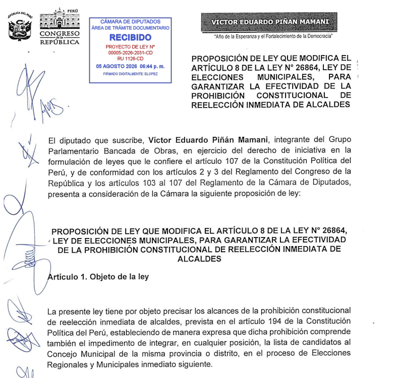 renezp's tweet photo. Un proyecto de ley presentado hace unas horas busca prohibir que un alcalde saliente integre la lista de candidatos a regidores de la misma circunscripción; es decir, va contra la reelección encubierta. https://t.co/fsL4VYNVit