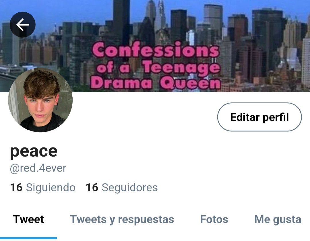 lich4teamoo's tweet photo. amigos de los mellis: Colo, Nico, Paulo y Ori.
se conocieron en el colegio https://t.co/g8N0D7e4GD