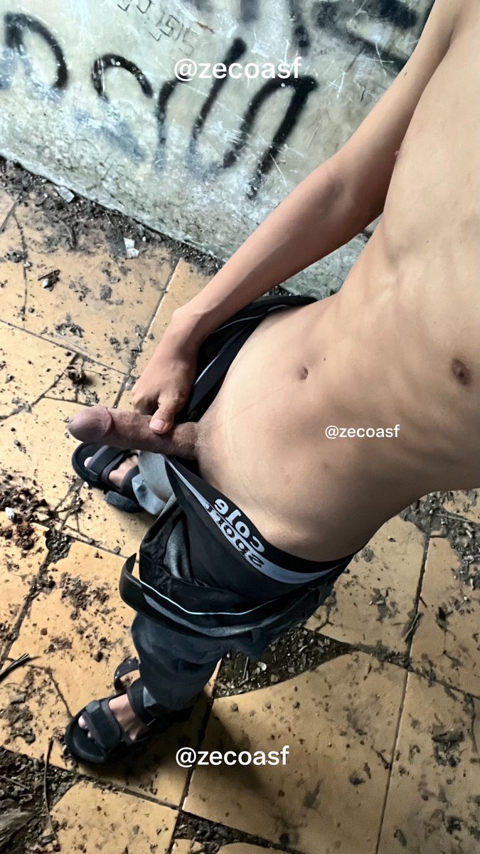 zecoasf's tweet photo. pos satpam depan komplek 🏘️ https://t.co/d1dtuvcW3z