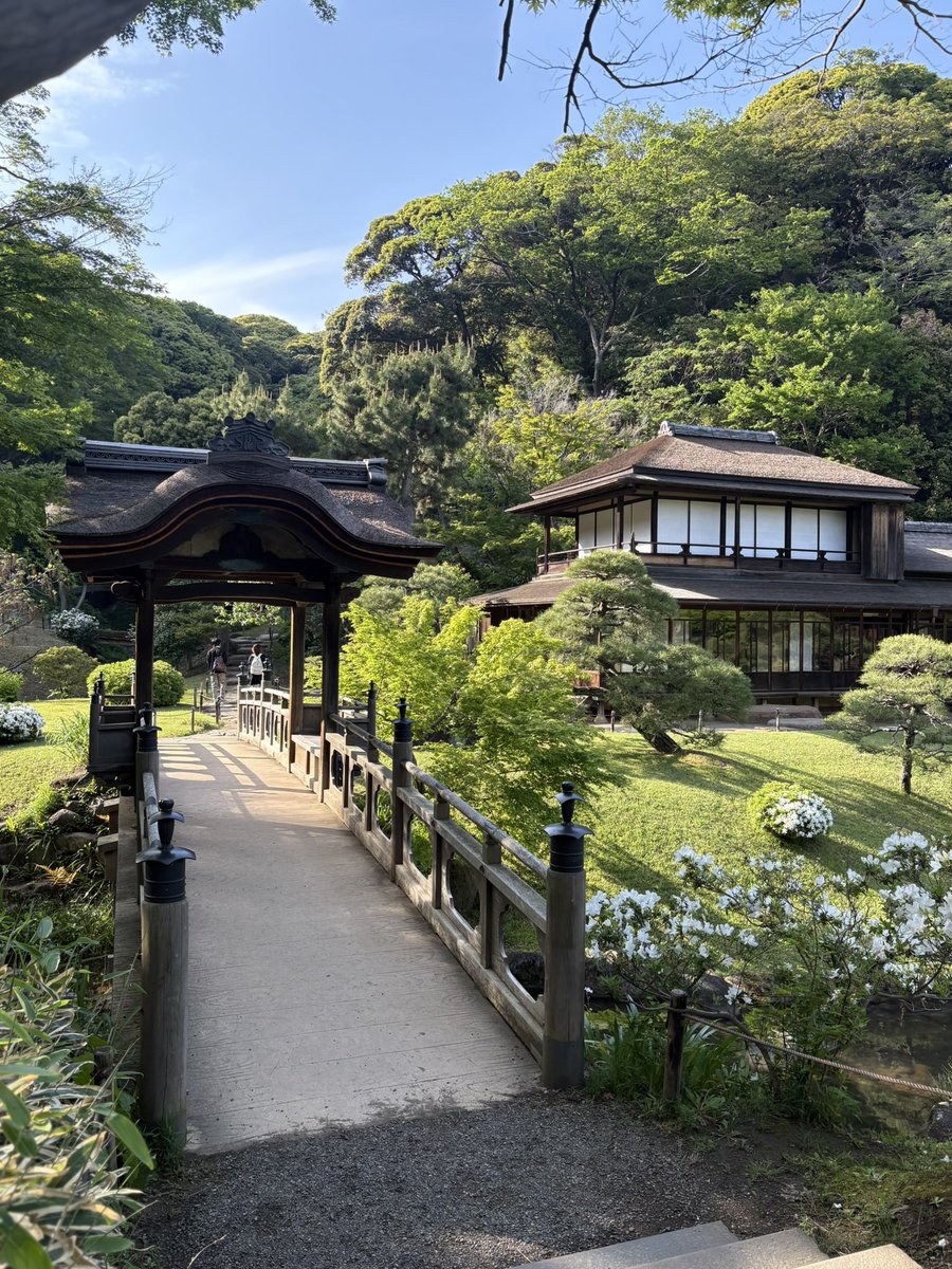 lx12mY's tweet photo. 春の旅行先Ⅱ -神奈川県-

1泊2日の弾丸旅行.ᐟ
❃ 中華街⇝三渓園⇝マリンタワー⇝コスモワールド
❃ 馬車道⇝イベント

気になる建物が沢山で、聖地も含め沢山巡り歩きました.′.′ https://t.co/3kAeJtbW85